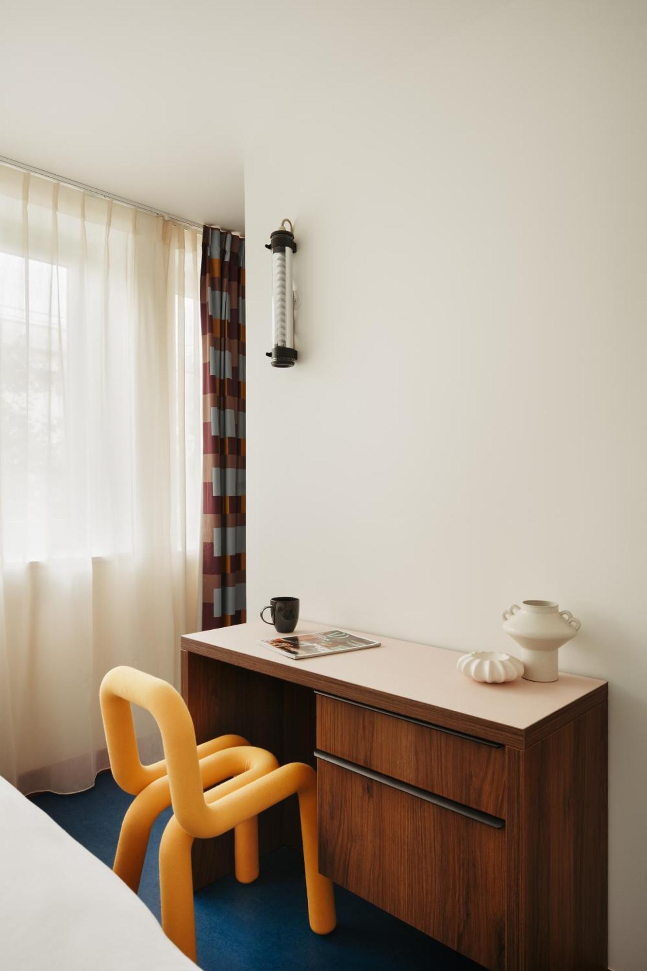 Edgar Suites Монруж Екстериор снимка